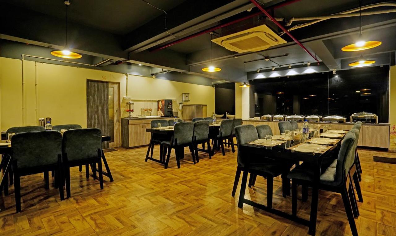 Treebo Golden Nest Hotel Bhubaneswar Ngoại thất bức ảnh