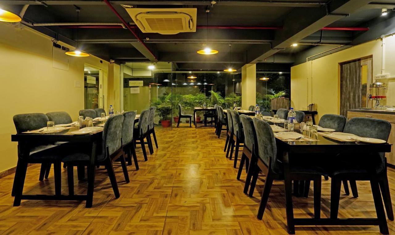 Treebo Golden Nest Hotel Bhubaneswar Ngoại thất bức ảnh