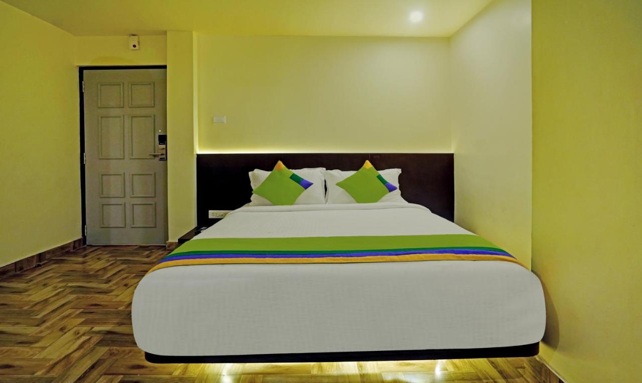 Treebo Golden Nest Hotel Bhubaneswar Ngoại thất bức ảnh