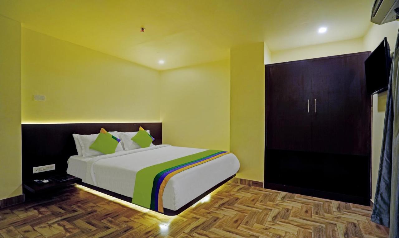 Treebo Golden Nest Hotel Bhubaneswar Ngoại thất bức ảnh