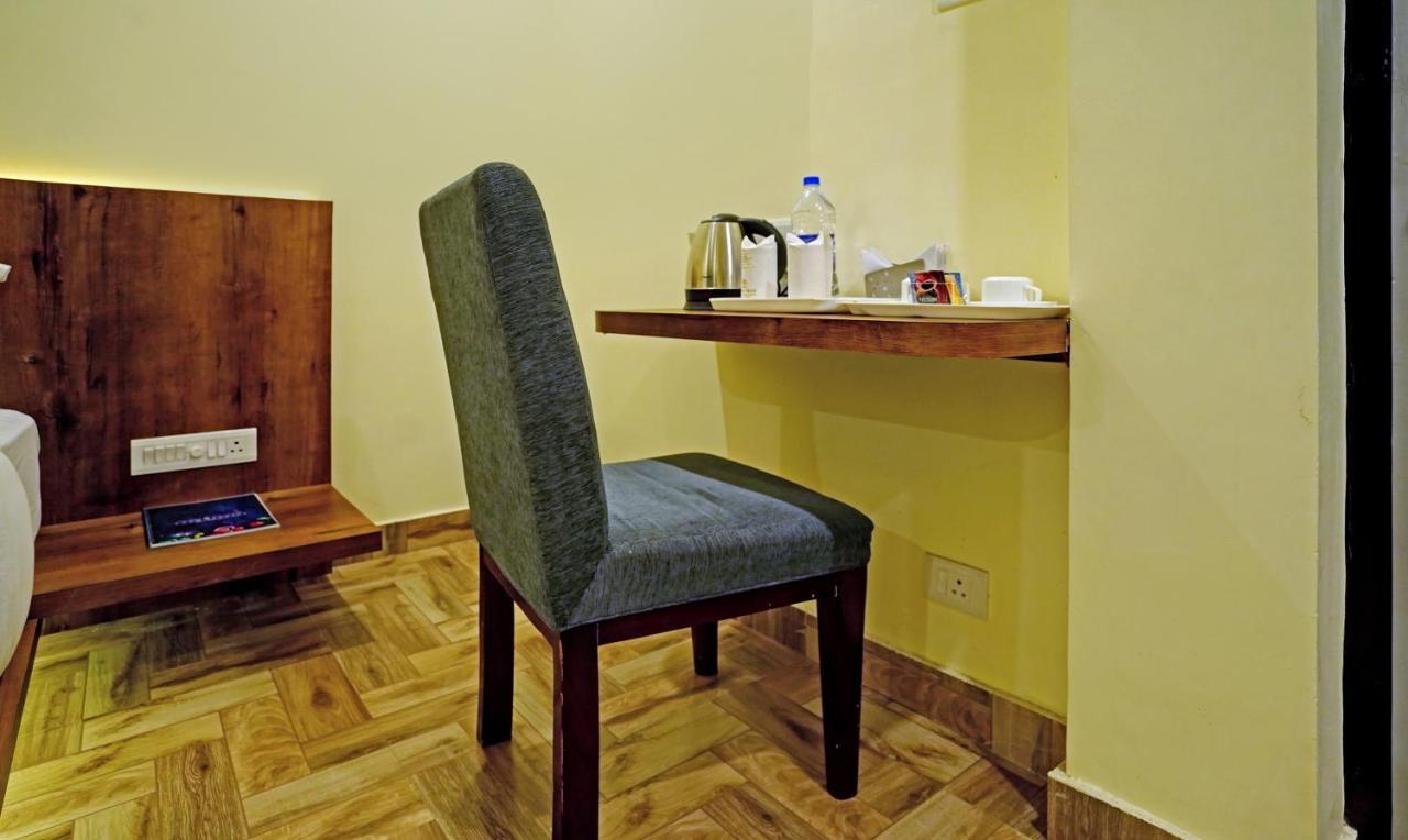 Treebo Golden Nest Hotel Bhubaneswar Ngoại thất bức ảnh