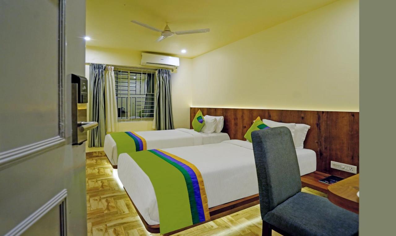 Treebo Golden Nest Hotel Bhubaneswar Ngoại thất bức ảnh